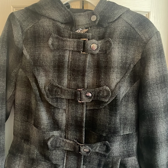 Wet seal coat - Picture 2 of 6